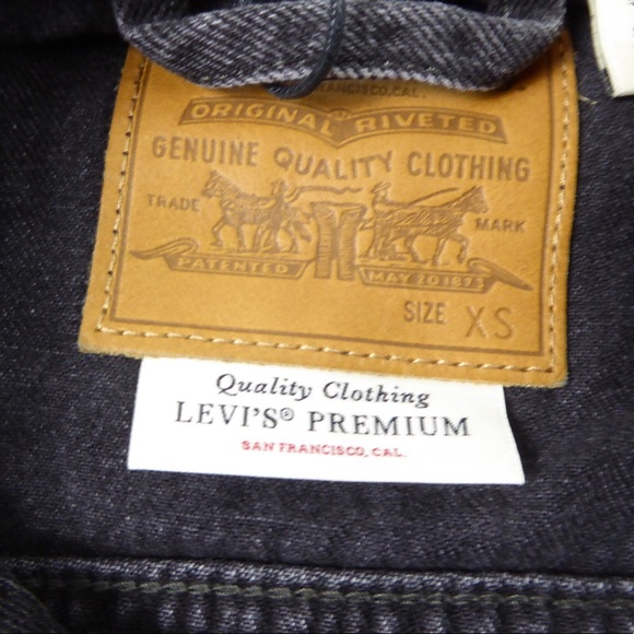 Levi’s Premium Cotton Denim Trucker Jean Jacket NWT Ex Boyfriend w Embroidery - Picture 12 of 12